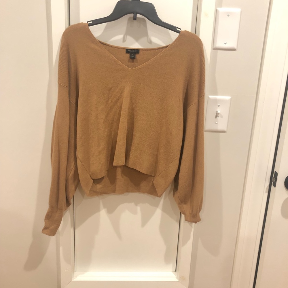 Camel Ann Taylor Factory Crop XS Sweater